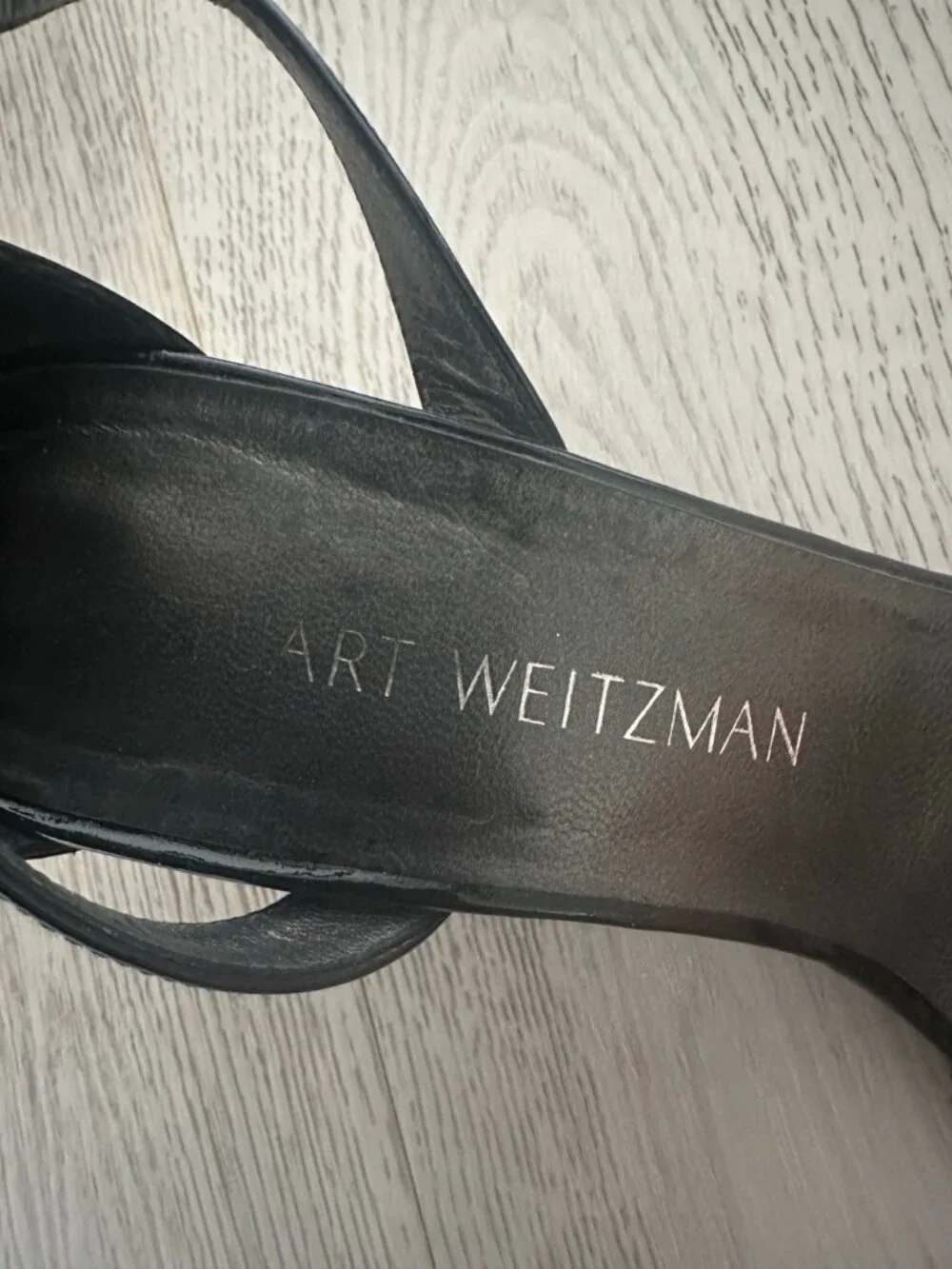 REAL STUART WEITZMAN blackdraft Black Patent Heels